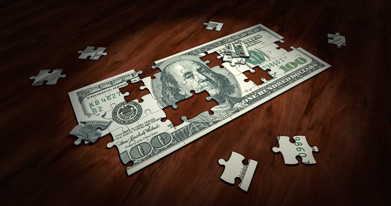 A 100 dollar bill puzzle